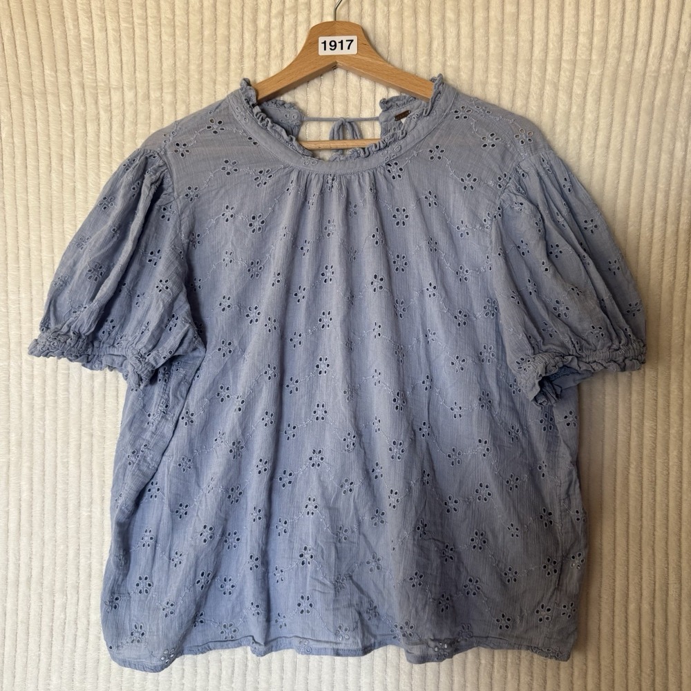 Free People Letters To Juliet Top Blue Tied Back Eyelet Brocade Size Large $78